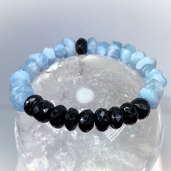 Crystal Jewelry - Hand Made Aquamarine Spinel Gemstone Bracelet